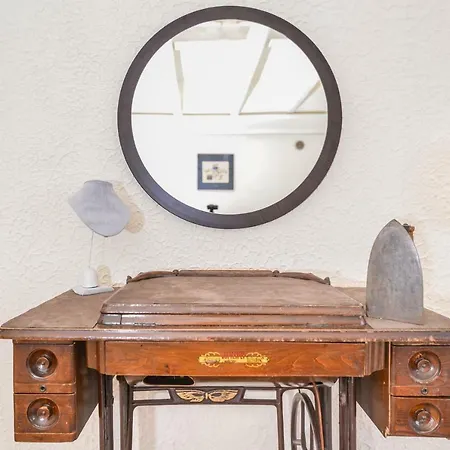 The Storyteller's Place - Aesthetic, Two Bedroom, Central In Apartment *