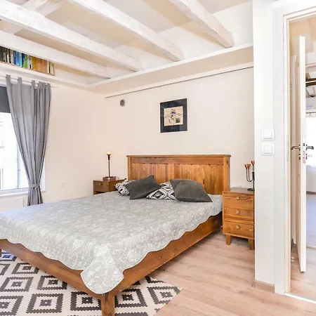 The Storyteller's Place - Aesthetic, Two Bedroom, Central In Sofia